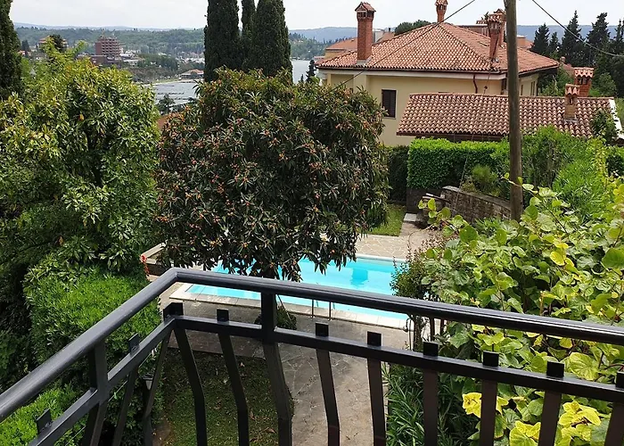 Luxury Porto, Free Parking アパート ポルトローシュ